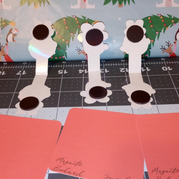 Handmade Cute Christmas Santa Magnetic Bookmarks Set Of Three - Picture 5 of 5